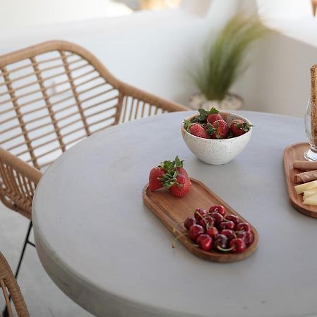 Hora Seaside Suites Naxos City Εξωτερικό φωτογραφία