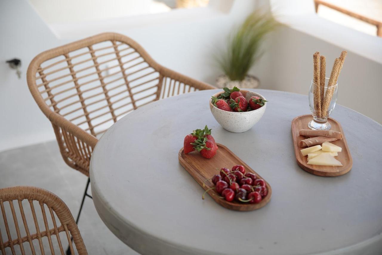 Hora Seaside Suites Naxos City Εξωτερικό φωτογραφία
