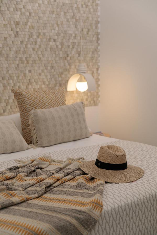 Hora Seaside Suites Naxos City Εξωτερικό φωτογραφία