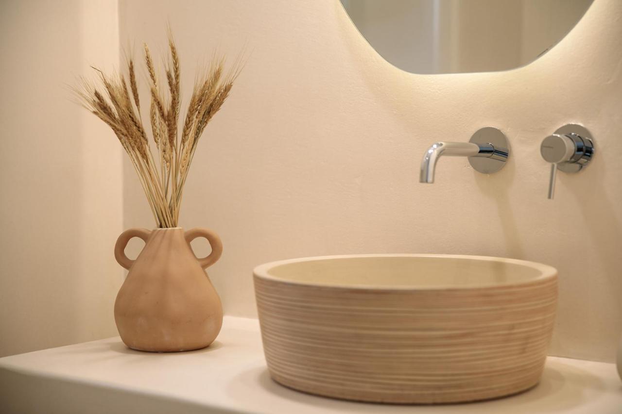 Hora Seaside Suites Naxos City Εξωτερικό φωτογραφία