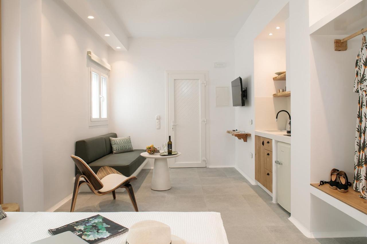 Hora Seaside Suites Naxos City Εξωτερικό φωτογραφία
